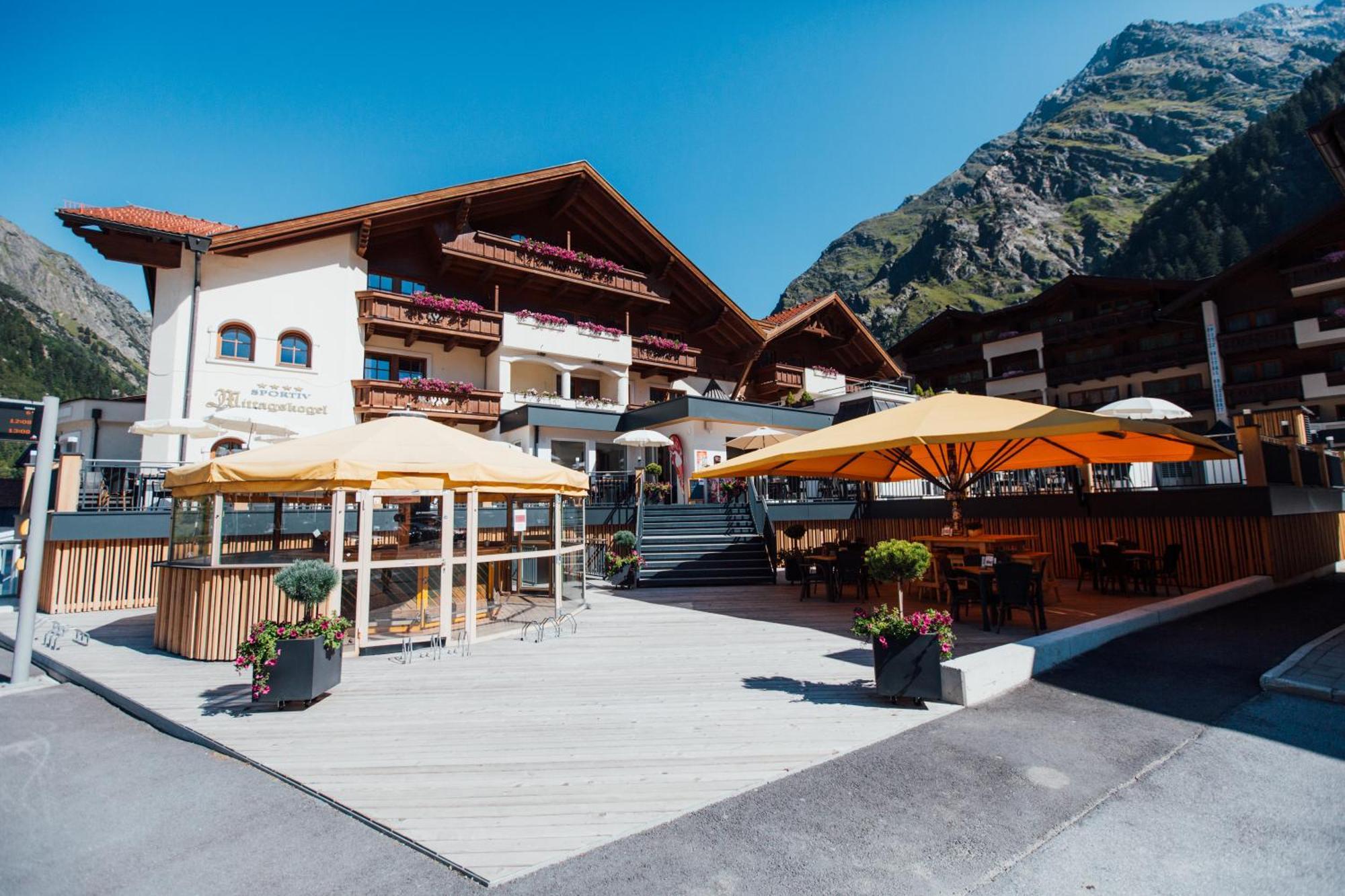 Hotel Mittagskogel Pitztal St. Leonhard im Pitztal Zewnętrze zdjęcie